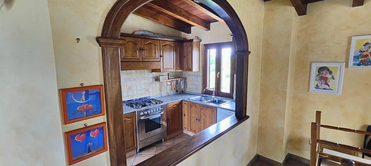 B&B Camera Delle Camelie ปาเลสตรินา ภายนอก รูปภาพ